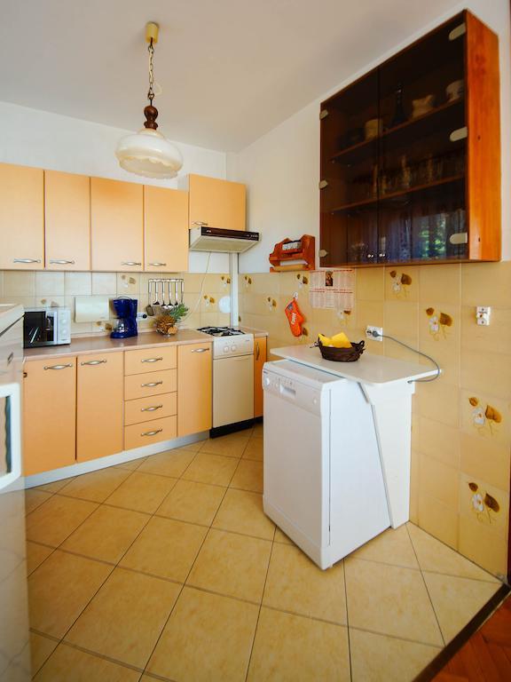 Apartments Lina Novi Vinodolski Szoba fotó